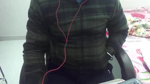 Snapshot of robin2010ken chatting on February 2025 01:21:02 PM ROb online show from February 2025 01:21:02 PM