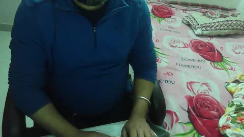 Snapshot of robin2010ken chatting on February 2025 04:45:02 PM ROb online show from February 2025 04:45:02 PM
