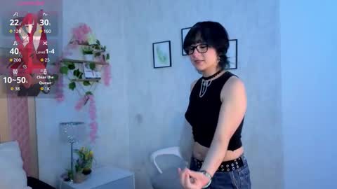 Snapshot of robinbennett chatting on November 2025 12:05:02 PM robin D online show from November 2025 12:05:02 PM