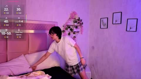 Snapshot of robinbennett chatting on November 2025 12:11:02 PM robin D online show from November 2025 12:11:02 PM