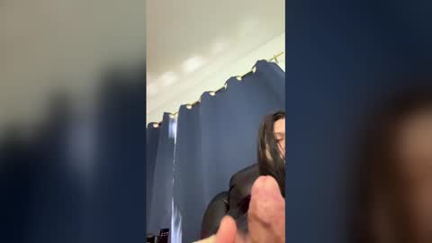 robincockhood online show from February 2026 04:34:02 PM