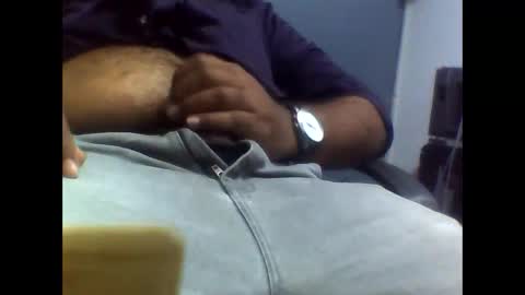 Snapshot of robinsantal chatting on January 2026 10:19:01 AM robinsantal online show from January 2026 10:19:01 AM