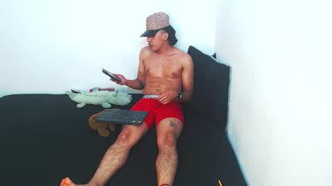 Snapshot of robisson_zack chatting on January 2026 12:13:01 AM Robisson Zack online show from January 2026 12:13:01 AM