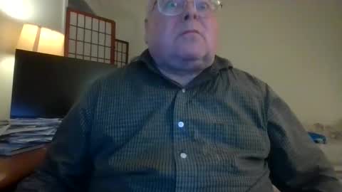 robohemianbroadcaster online show from May 2026 02:31:02 AM