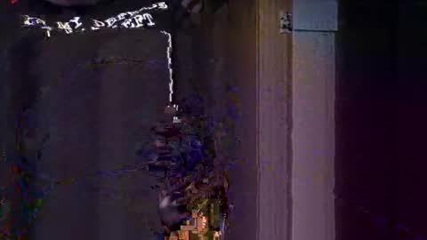 Snapshot of robonuts2004 chatting on November 2025 02:33:01 AM Robo Nuts online show from November 2025 02:33:01 AM