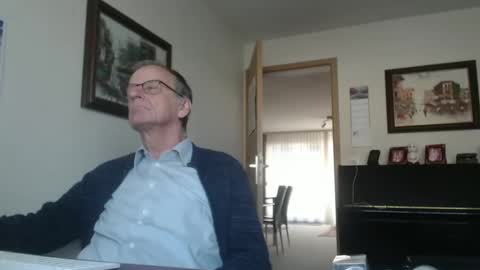 Snapshot of roboter0233 chatting on February 2025 01:33:01 PM roboter0233 online show from February 2025 01:33:01 PM