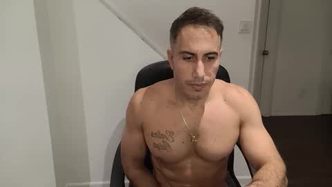 Snapshot of robowop chatting on March 2026 06:42:02 PM YOOOOOO online show from March 2026 06:42:02 PM