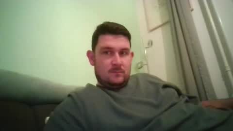 Robin online show from October 2025 09:04:02 PM