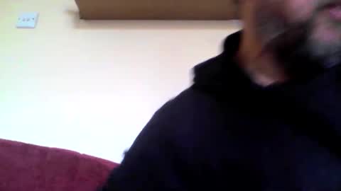 Snapshot of robxx32 chatting on March 2026 12:33:02 PM robxx32 online show from March 2026 12:33:02 PM