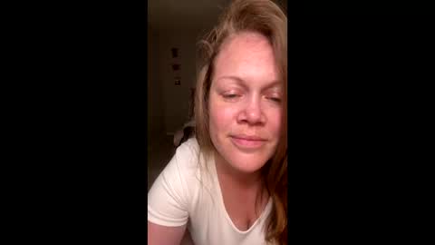 Snapshot of robyn6869 chatting on February 2025 07:27:01 AM robyn6869 online show from February 2025 07:27:01 AM