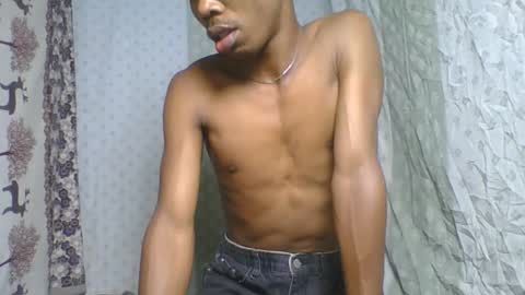 Snapshot of rocardo1510 chatting on October 2025 07:24:02 PM rocardo1510 online show from October 2025 07:24:02 PM