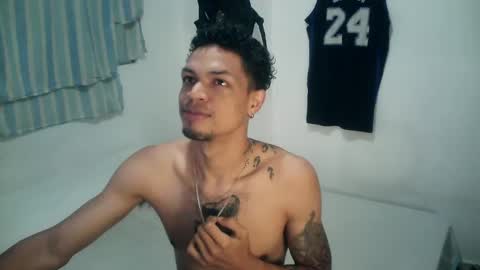 Snapshot of rocco99xx chatting on October 2025 12:50:01 PM Rocco online show from October 2025 12:50:01 PM