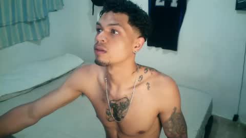 Snapshot of rocco99xx chatting on October 2025 01:06:02 AM Rocco online show from October 2025 01:06:02 AM