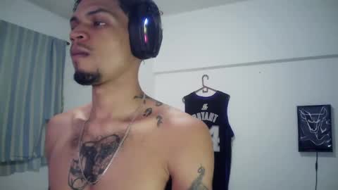 Snapshot of rocco99xx chatting on November 2025 01:28:02 AM Rocco online show from November 2025 01:28:02 AM