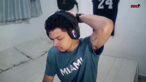 Snapshot of rocco99xx chatting on November 2025 02:43:02 PM Rocco online show from November 2025 02:43:02 PM