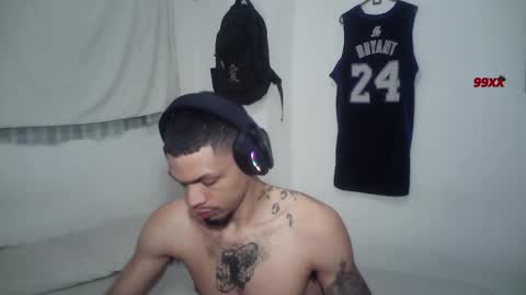 Snapshot of rocco99xx chatting on December 2025 03:10:01 PM Rocco online show from December 2025 03:10:01 PM