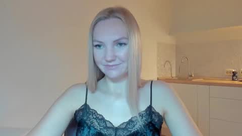 Snapshot of rock__baby chatting on November 2025 10:07:02 PM rock__baby online show from November 2025 10:07:02 PM