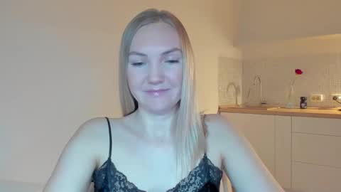 Snapshot of rock__baby chatting on November 2025 09:52:01 PM rock__baby online show from November 2025 09:52:01 PM