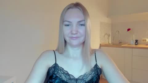 Snapshot of rock__baby chatting on December 2025 07:06:02 AM rock__baby online show from December 2025 07:06:02 AM