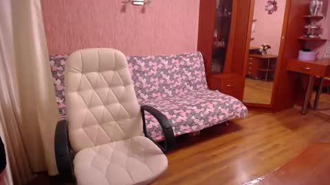 Snapshot of rocknlinxx chatting on October 2025 01:30:02 PM Rocknlinxx online show from October 2025 01:30:02 PM