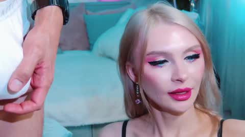 Lina and Den online show from September 2025 08:58:02 AM