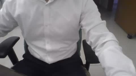 rockysam090 online show from December 2024 02:33:01 PM