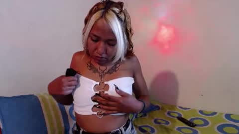 Snapshot of rocxan_gilverth chatting on October 2025 05:44:02 PM rocxy online show from October 2025 05:44:02 PM