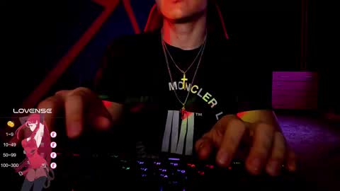 Snapshot of rodarri chatting on February 2025 06:45:02 PM MY NAME CAN SEE ALL MY CUM VIDEO BUY FAN SUB. online show from February 2025 06:45:02 PM