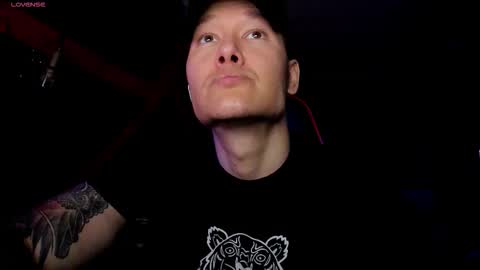 Snapshot of rodarri chatting on October 2025 01:28:01 AM MY NAME CAN SEE ALL MY CUM VIDEO BUY FAN SUB. online show from October 2025 01:28:01 AM