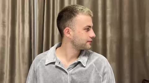 Snapshot of rodrigoveira chatting on September 2025 09:37:01 PM Rodrigo online show from September 2025 09:37:01 PM