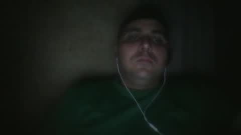 Snapshot of roger3600 chatting on December 2025 01:03:02 AM Roger online show from December 2025 01:03:02 AM