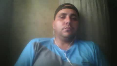 Snapshot of roger3600 chatting on December 2025 09:31:02 PM Roger online show from December 2025 09:31:02 PM