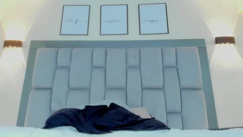 Snapshot of roger_wesley__ chatting on February 2025 04:58:02 AM Roger Wesley online show from February 2025 04:58:02 AM