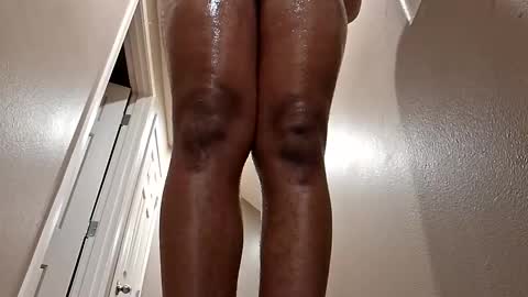 rogerdoger011 online show from March 2026 10:52:02 AM