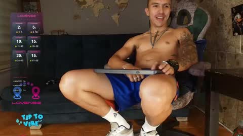 Snapshot of rogert_xx chatting on May 2026 09:12:01 PM Rogert online show from May 2026 09:12:01 PM