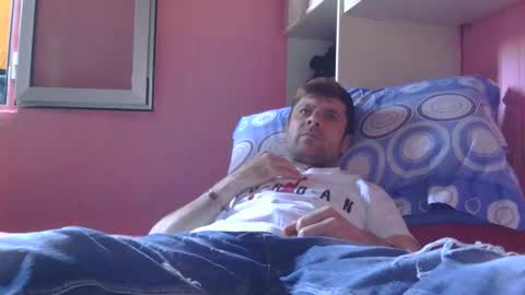 Snapshot of rogobeteilie chatting on April 2026 11:29:02 AM Banderas online show from April 2026 11:29:02 AM