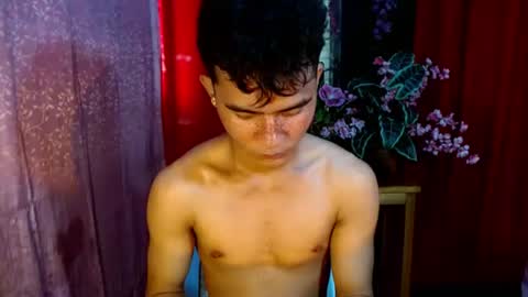 Snapshot of roianboyyy chatting on July 2026 11:51:02 PM roianboyyy online show from July 2026 11:51:02 PM