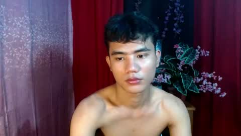 Snapshot of roianboyyy chatting on August 2026 09:12:02 AM roianboyyy online show from August 2026 09:12:02 AM