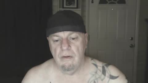 Snapshot of roinaz chatting on December 2024 10:55:02 PM roinaz online show from December 2024 10:55:02 PM