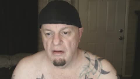 Snapshot of roinaz chatting on January 2025 11:02:02 AM roinaz online show from January 2025 11:02:02 AM