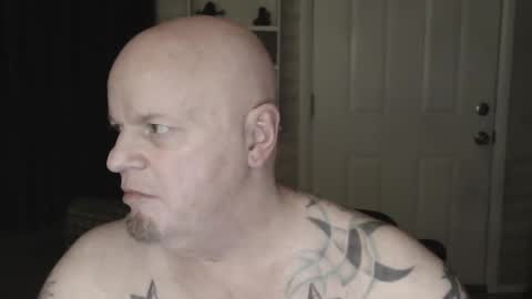 Snapshot of roinaz chatting on February 2025 01:44:02 AM roinaz online show from February 2025 01:44:02 AM