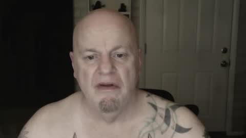 Snapshot of roinaz chatting on February 2025 07:01:01 AM roinaz online show from February 2025 07:01:01 AM