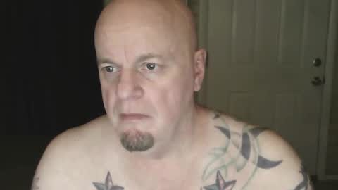 Snapshot of roinaz chatting on March 2025 02:28:02 AM roinaz online show from March 2025 02:28:02 AM