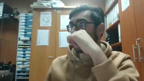 Snapshot of roketero93 chatting on February 2026 09:19:02 AM roktero 90 online show from February 2026 09:19:02 AM