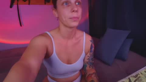 rollamoonshine online show from June 2026 07:06:02 PM
