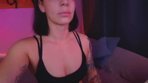 rollamoonshine online show from June 2026 08:08:01 PM