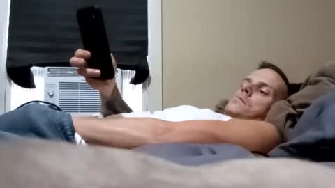 rollinhard2525 online show from November 2025 04:29:01 PM