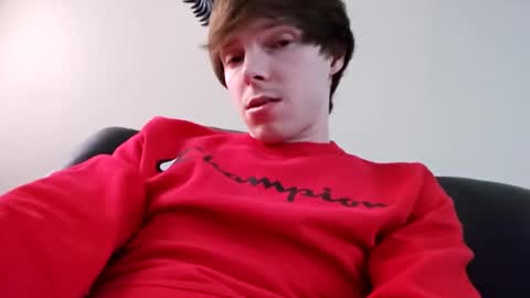 Snapshot of rolper27 chatting on February 2025 10:36:02 PM Rolper27 online show from February 2025 10:36:02 PM