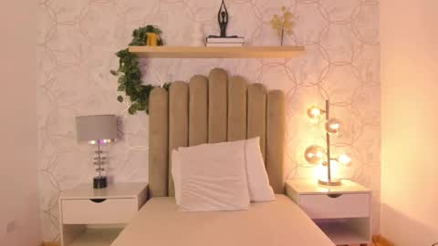   online show from December 2024 11:41:02 AM