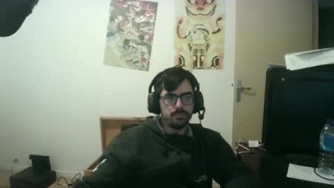 Snapshot of romainb72 chatting on February 2026 08:57:02 AM romainb72 online show from February 2026 08:57:02 AM